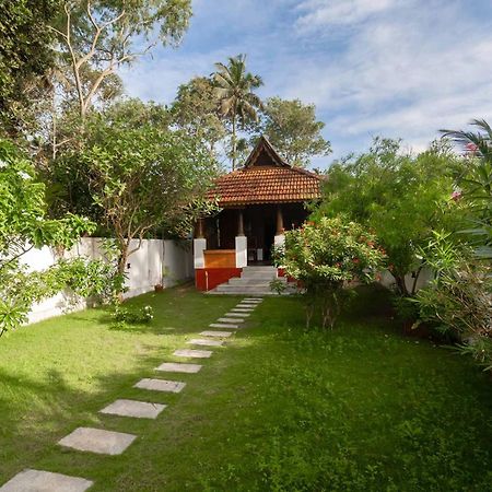 Deshadan'S Tarangi Beach Villas,Marari Mararikulam Zewnętrze zdjęcie